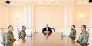 İlham Əliyev Silahlı Qüvvələrin rəhbər heyətinin iştirakı ilə operativ müşavirə keçirdi