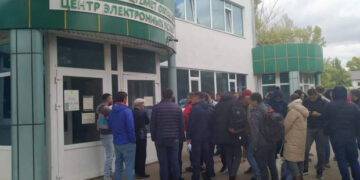 Qazaxıstanda 70 minə yaxın Rusiya vətəndaşı qeydiyyatdan keçib