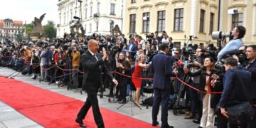 Praqada Zirvə Toplantısı başladı – Fotolar