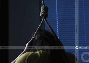 Əri qəzada ölən qadın intihar etdi