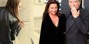 Agent 007” özünü və arvadını izləyən qadını məhkəməyə verdi – FOTO