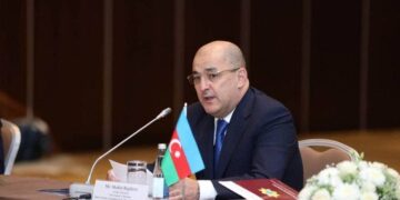 Şahin Bağırov gömrük rəisini işdən çıxartdı