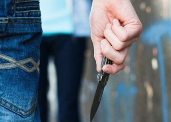 İsmayıllıda məktəbli bıçaqlandı