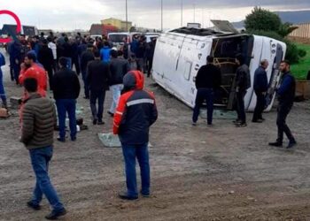 Ələt – Astara yolunda sərnişin avtobusu aşdı – Yaralananlar var+Video+Yenilənib