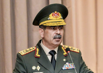 Zakir Həsənov Türkiyəyə getdi