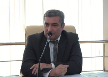 Nazir Agentliyin rəisini pozuntulara görə işdən çıxartdı