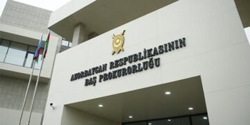 Azərbaycanda iki vəzifəli şəxs təqaüdə göndərildi