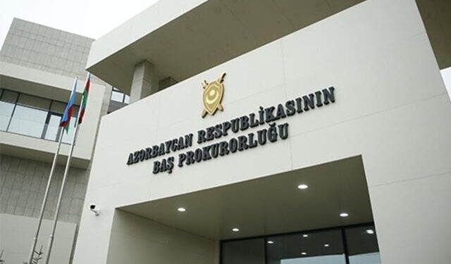 Azərbaycanda iki vəzifəli şəxs təqaüdə göndərildi