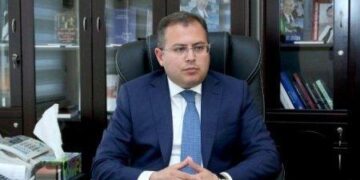 İcra başçısı Gülüstan Sarayında oğluna toy etdi