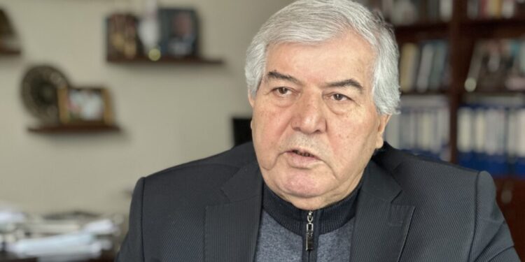 Müəllim, bəy, yoxsa cənab? – Bir-birimizə necə müraciət edək? – VİDEO