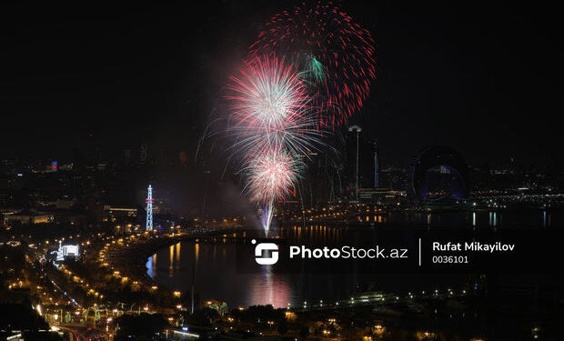 Bakı 2023-cü ili atəşfəşanlıqla qarşılayıb – FOTO