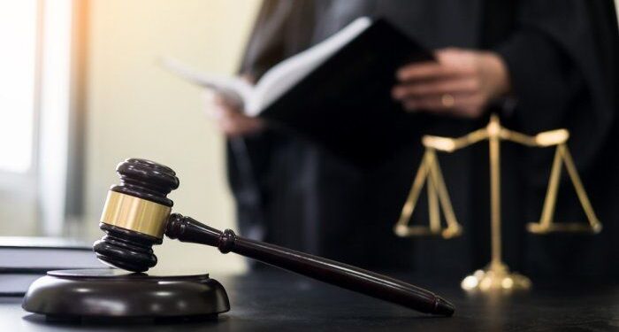 Çovdarovun 30 milyonluq əmlakını geri qaytaran hakimin DOSYESİ