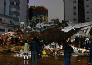 KİV: “Azərbaycan Ordusu Türkiyəyə yardım üçün yola düşəcək”