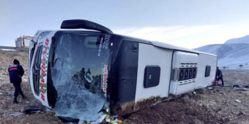 Türkiyədə sərnişin avtobusu aşdı – 6 ölü, 36 yaralı