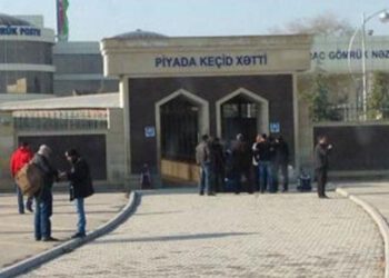 Əcnəbilərin ölkəyə hansı yolla daxil olduğu niyə açıqlanmır? – Rəsmi cavab