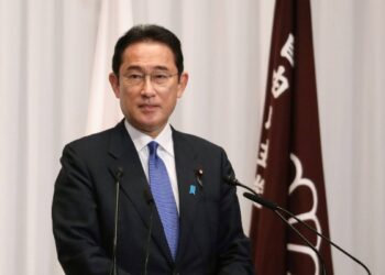 Yaponiyanın Baş naziri gözlənilmədən Kiyevə getdi