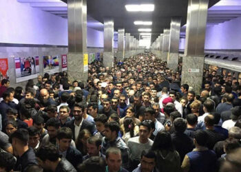 Bakı metrosunda qorxulu anlar – VİDEO