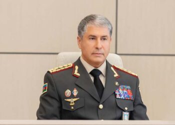 Vilayət Eyvazov Namiq Camalovu rəis vəzifəsindən azad etdi (ÖZƏL)