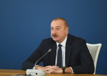 İlham Əliyev Arayik Harutunyana “təslim olmağı” təklif edib