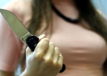 Bakıda gənc qadın ikinci dəfə adam bıçaqladı