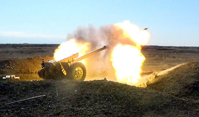 Mövqelərimiz D-30 topları ilə atəşə tutulur