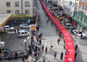 1919 metrlik Türkiyə bayrağı…