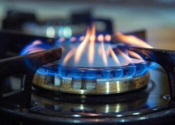 Yaşayış binalarına təbii qaz 1 ay pulsuz veriləcək – FƏRMAN