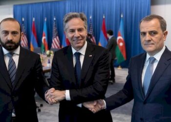 Blinken Bayramov-Mirzoyan görüşündən danışdı