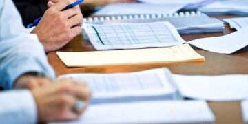 Yaşı 25-dən 30-dək olan şəxslərin NƏZƏRİNƏ