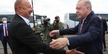 Ərdoğanı hava limanına İlham Əliyev özü gətirdi – Video