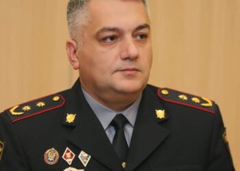 Elşad Hacıyev jurnalistləri təbrik etdi