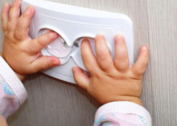 4 yaşlı uşağı “tok” vurub öldürdü