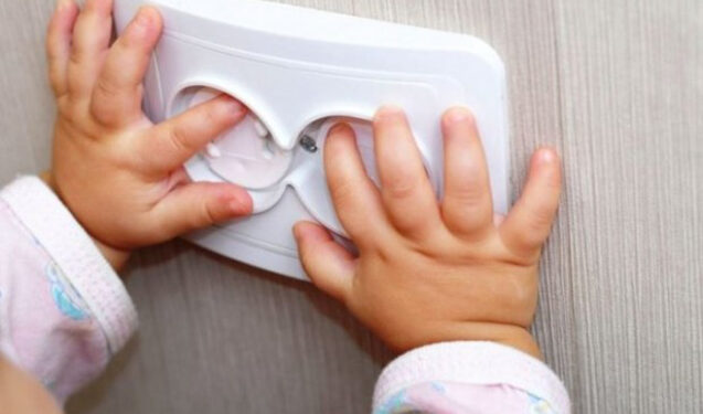 4 yaşlı uşağı “tok” vurub öldürdü