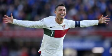 Ronaldo Bakıya gəlir?