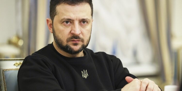 Zelenski: “Azərbaycan yeni humanitar yardım paketi təqdim etməyə hazırdır”