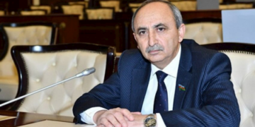 Məşhur erotik massajistin səhifəsini izləyən Milli Məclisin deputatı kimdir? – FOTOFAKT