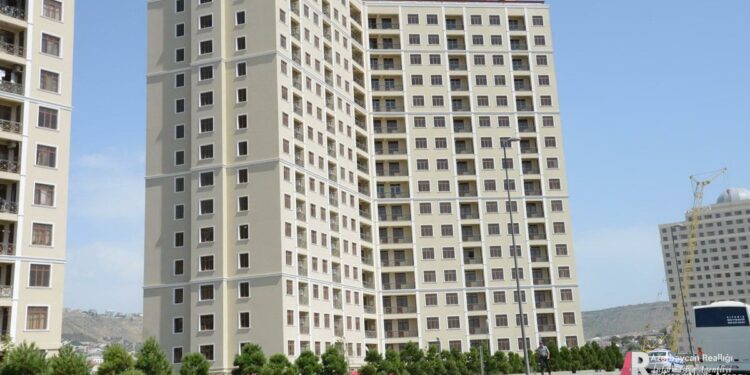 Jurnalistlər binası şəhid ailələrinə veriləcək