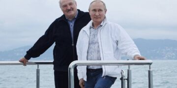 “İstənilən çətinliyi dəf edə biləcəyik” – Putindən Lukaşenkoya təbrik