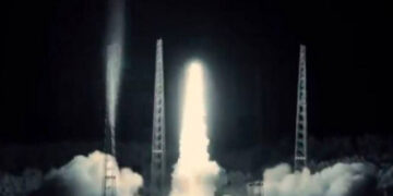 Türkiyə ilk zond raketini kosmosa buraxdı