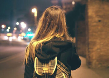 Nərimanovda 17 yaşlı qız itkin düşdü