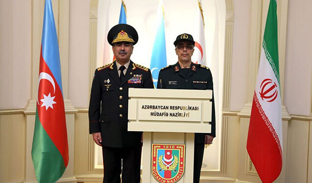 Zakir Həsənov iranlı generalla regiondakı vəziyyəti müzakirə etdi