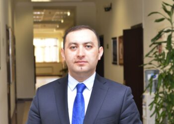 Xəbər verdiyimiz kimi, Prezident İlham Əliyevin sərəmcamı ilə Zəfər Qurbanov Azərbaycan Dövlət Aqrar Universitetinin rektoru təyin edilib