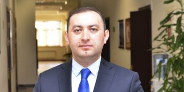 Xəbər verdiyimiz kimi, Prezident İlham Əliyevin sərəmcamı ilə Zəfər Qurbanov Azərbaycan Dövlət Aqrar Universitetinin rektoru təyin edilib