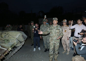 Mayis Bərxudarov ələ keçirilən hərbi qənimətləri təqdim etdi – Video