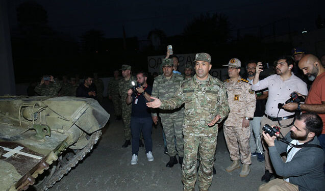 Mayis Bərxudarov ələ keçirilən hərbi qənimətləri təqdim etdi – Video