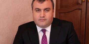 Elçin Sadıqovun vəkillik fəaliyyəti bərpa edildi – KİV