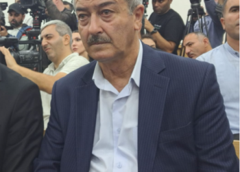 “Vaqif, bax üzümə, tanıdın məni?”