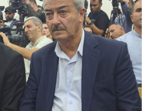 “Vaqif, bax üzümə, tanıdın məni?”