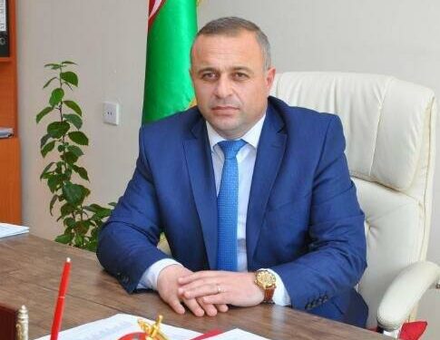 3 katibəli məktəb direktoru kimdir?