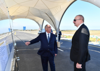 Prezident ödənişli avtomobil yolunun açılışında – FOTOLAR (YENİLƏNİB)